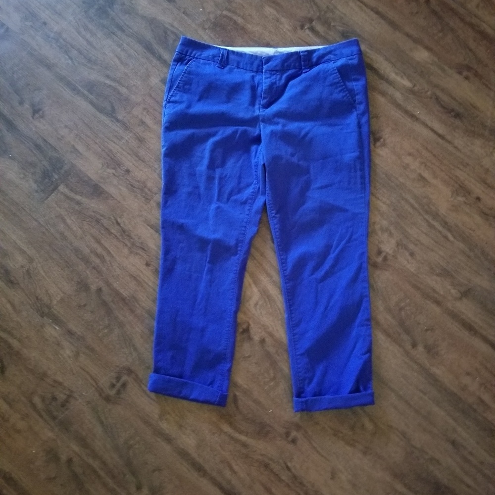 Capri pants